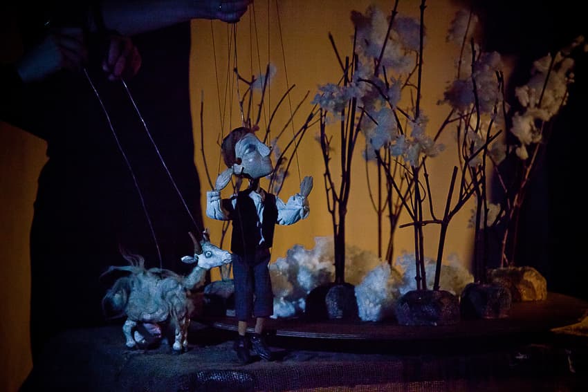 И вдруг пошел снег...